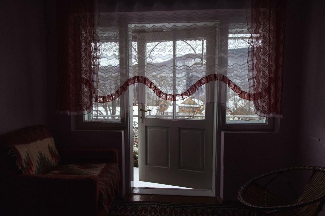 Zabava Apartman Jaremcse Kültér fotó