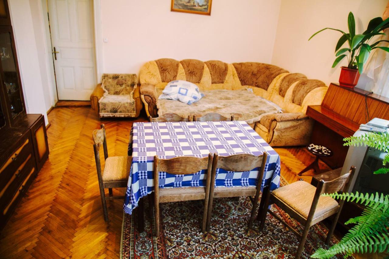 Zabava Apartman Jaremcse Kültér fotó